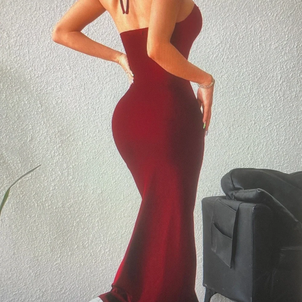Elegant Burgundy Halter Dress - Picture 2 of 4